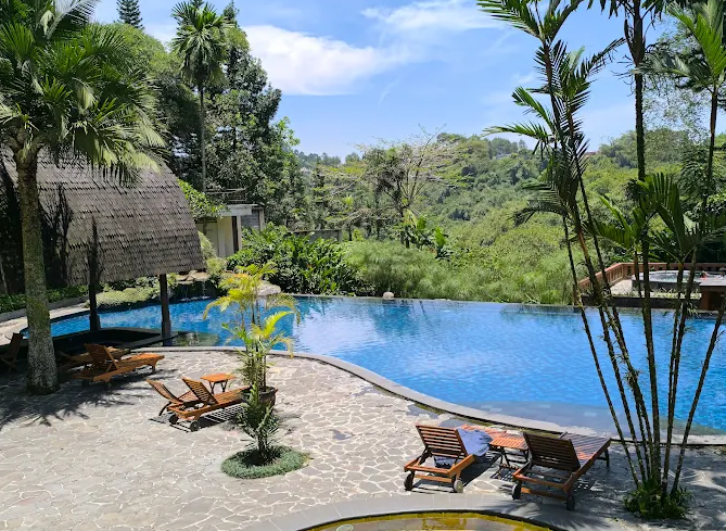 7 Penginapan Romantis di Lembang untuk Staycation, Suasana Tenang di Tengah Sejuknya Alam Bandung