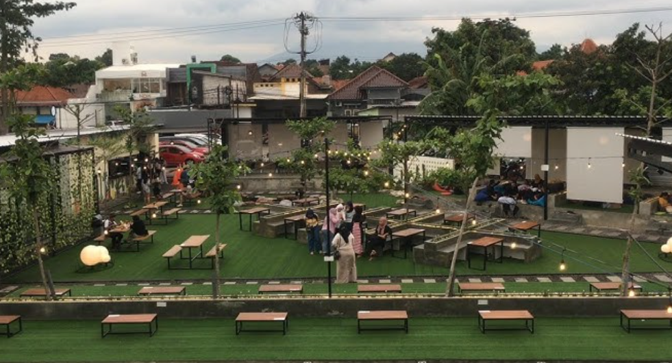 5 Cafe Outdoor Estetik di Semarang dengan Live Music untuk Quality Time