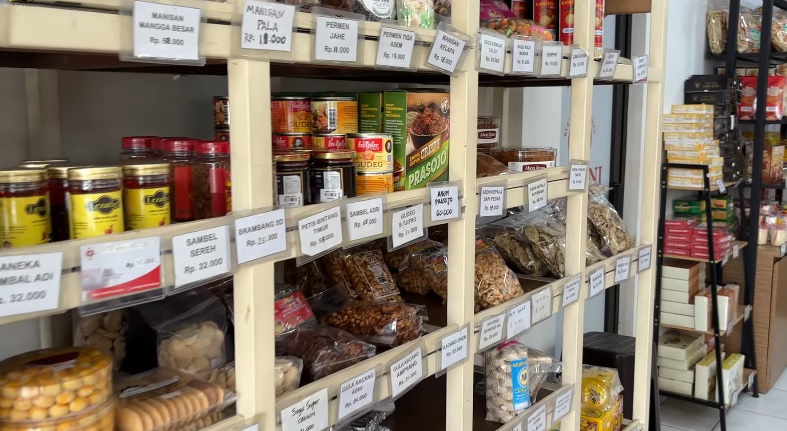 5 Toko Oleh-oleh Dekat Stasiun Semarang Tawang Terlengkap