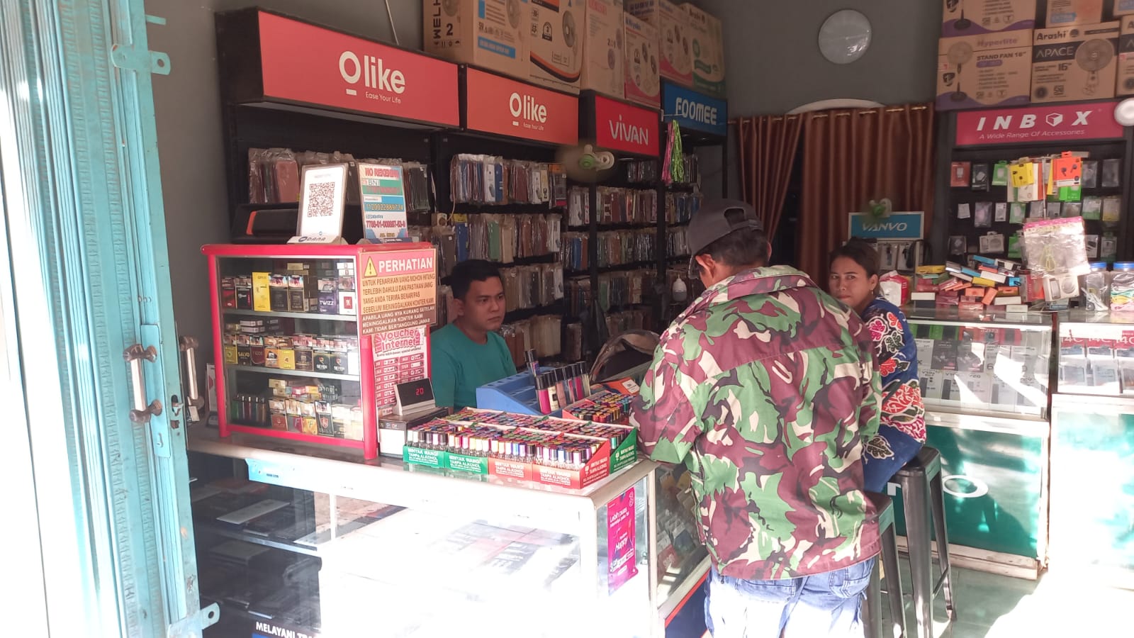 BRILink Kian Menjamur di Pelosok, Bantu Warga Bertransaksi Online Sembari Beli Pulsa 