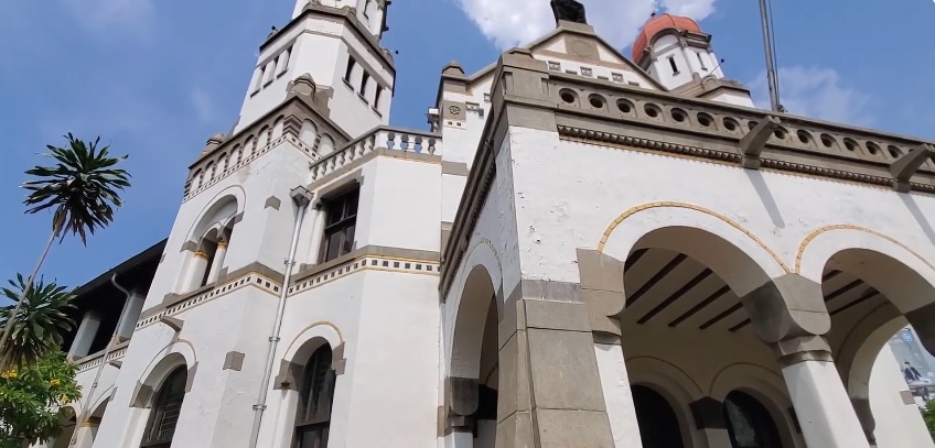 6 Wisata Sejarah Paling Ikonik di Jawa Tengah yang Tak Ada Duanya