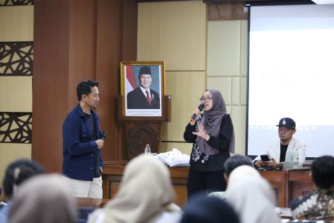 Lewat Sharing Session, Telkomsel dan UNS Bekali Mahasiswa Hadapi Dunia Kerja   