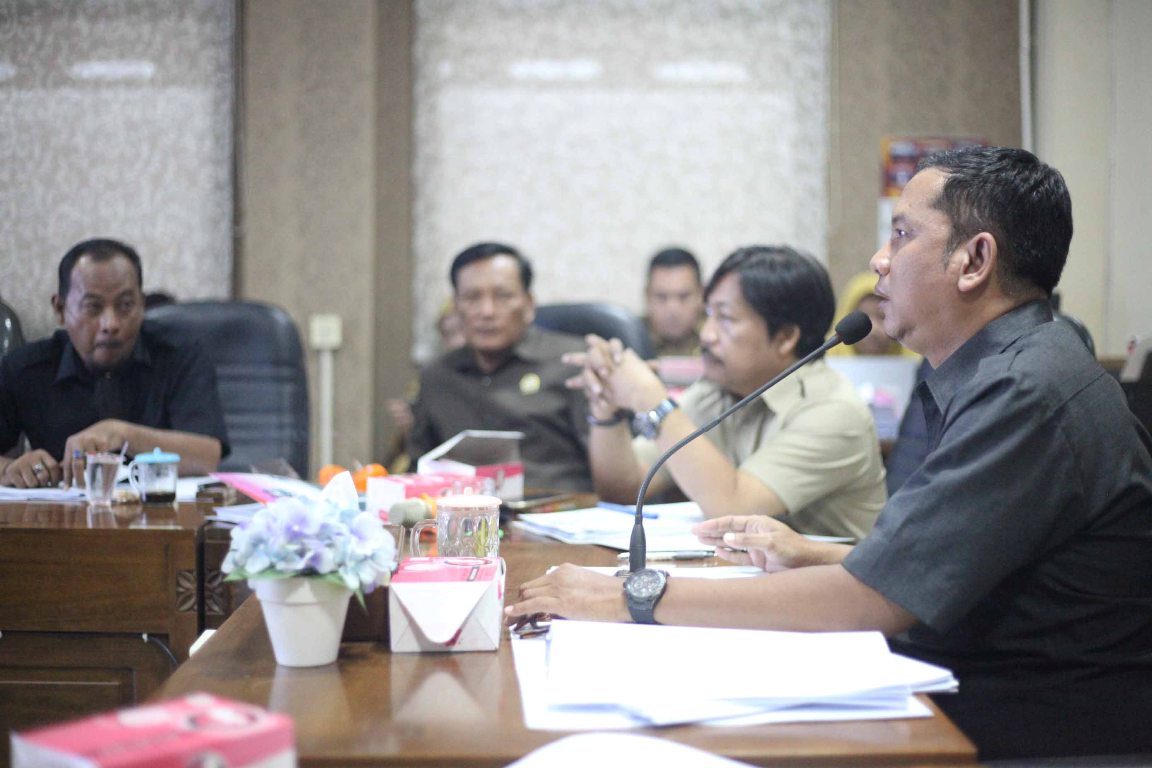 Pansus IV Deadline Tim Penyusun Raperda Pendidikan Pancasila Kota Tegal 