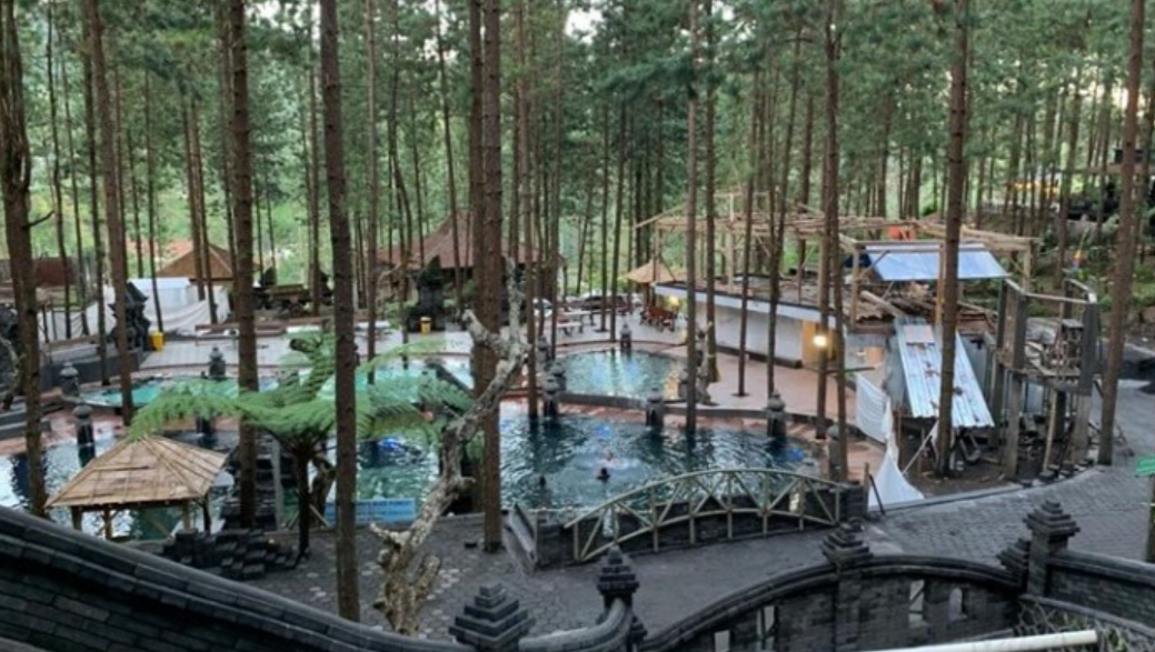 Spot Wisata Di Tegal Yang Wajib Dikunjungi, Ada Penginapan Glamping yang Asyik!