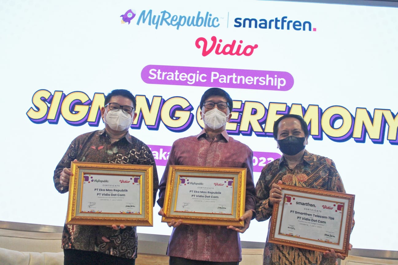 Gandeng Vidio, MyRepublic dan Smartfren Wujudkan Kolaborasi Strategis