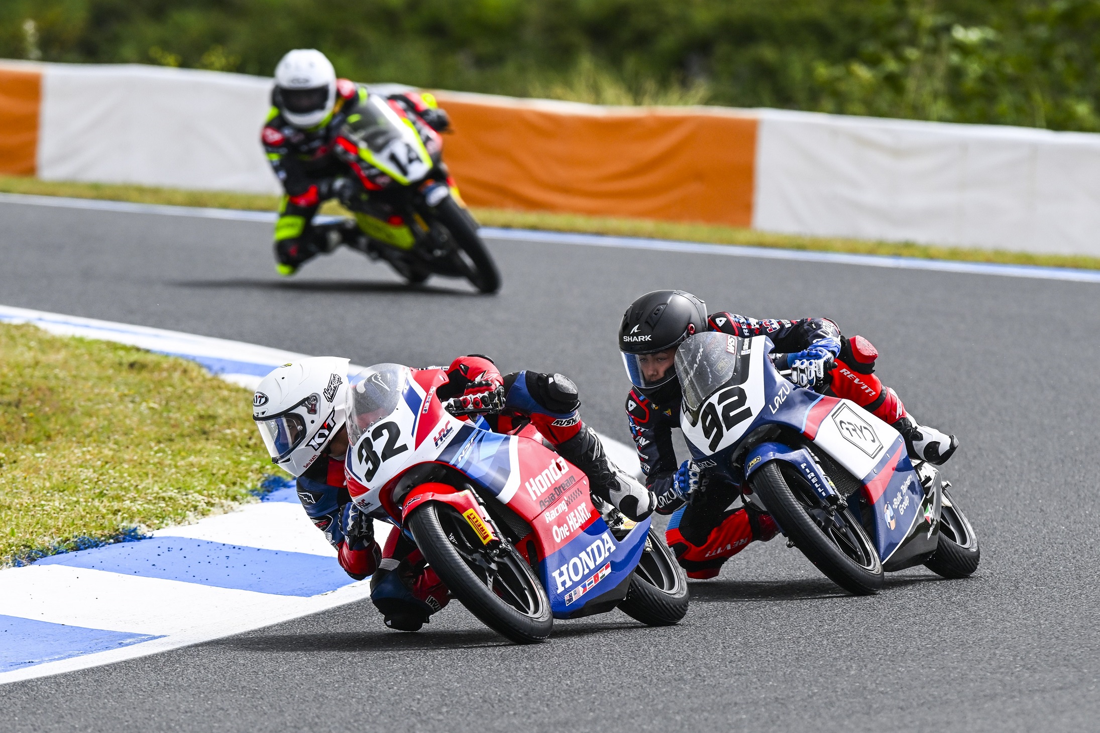 Cetak Sejarah, Pebalap Astra Honda Ramadhipa Kibarkan Merah Putih di Portugal