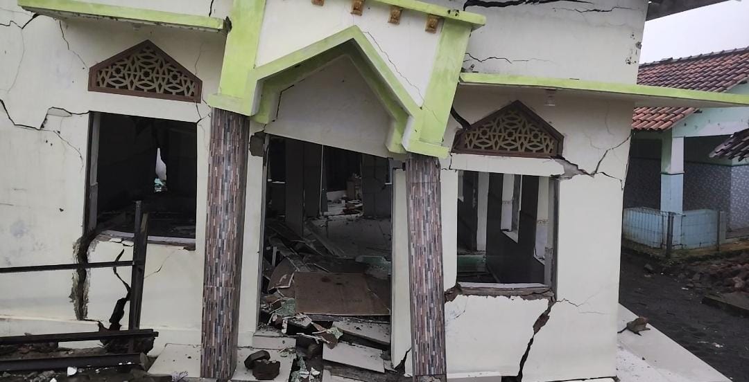Tanah Bergerak di Kajen Tegal Meluas ke Arah Barat, 85 Rumah Warga Lebaksiu Dilaporkan Rusak