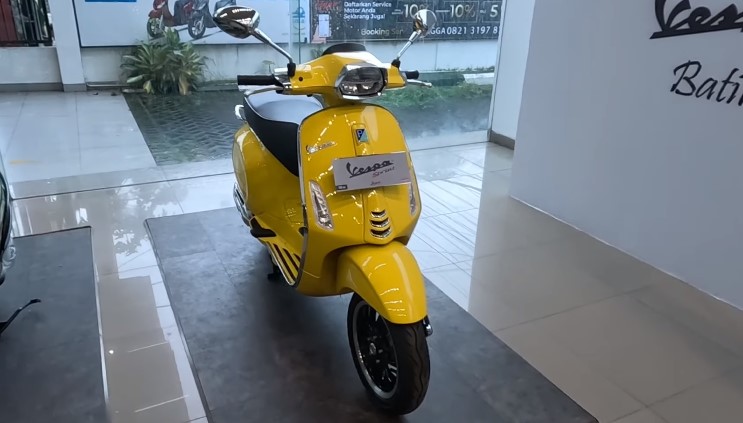 Simulasi Kredit Vespa Sprint 150 ABS 2023, DP Mulai Rp8 Jutaan dengan Fitur dan Desain Terbaru