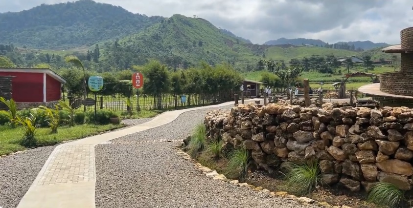 Cari Wisata Alam ala Swiss di Jawa Tengah? Coba Kunjungi 4 Destinasi Ini