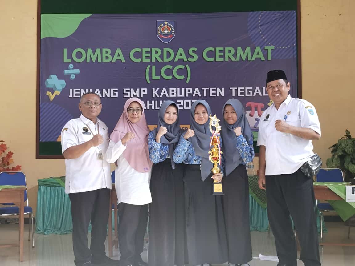 SMPN 1 Balapulang Kabupaten Tegal Juara I Lomba Cerdas Cermat SMP