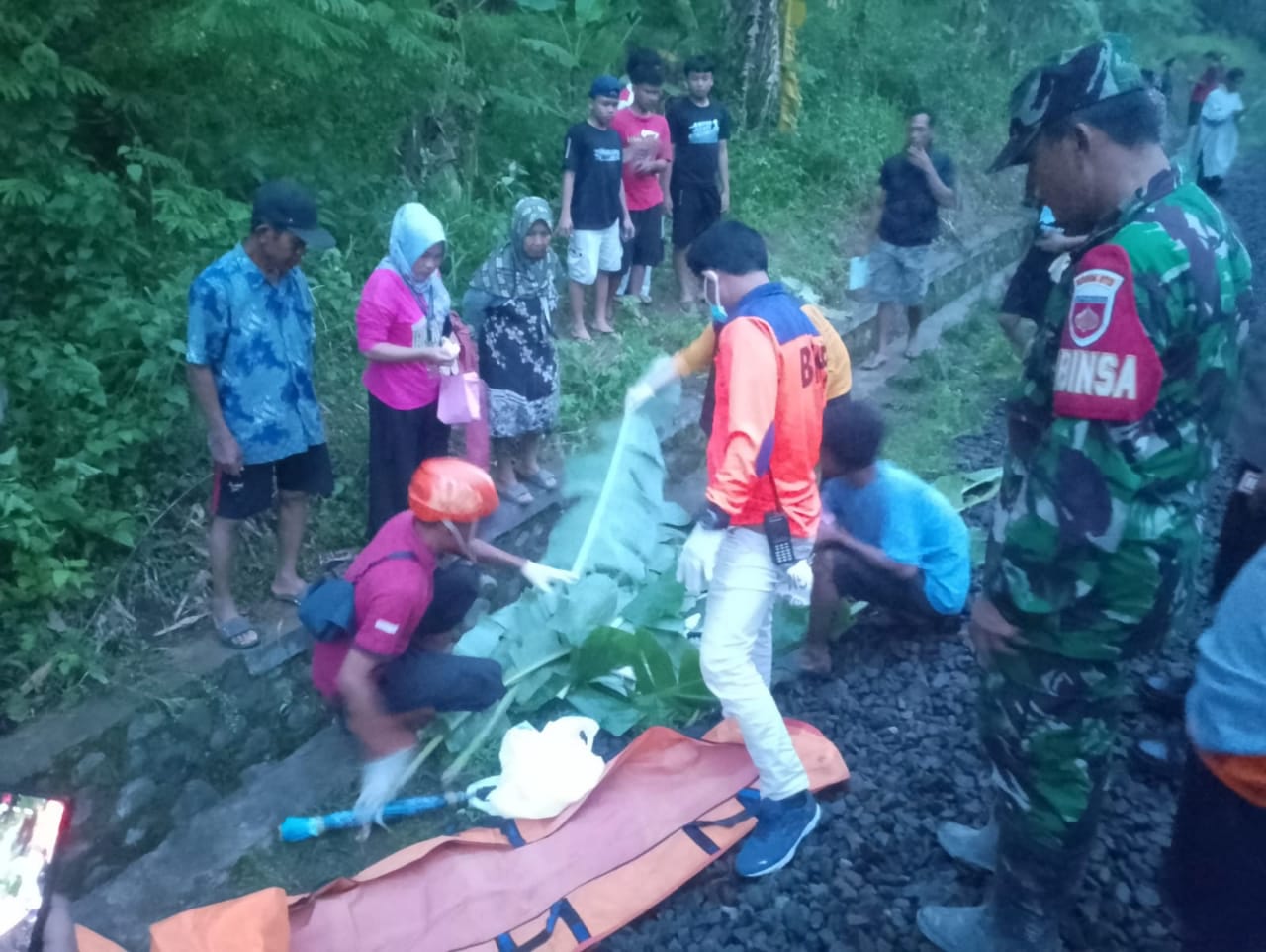 Perempuan 74 Tahun di Brebes Tewas Tertabrak KA Kamandaka Sepulang Pengajian  