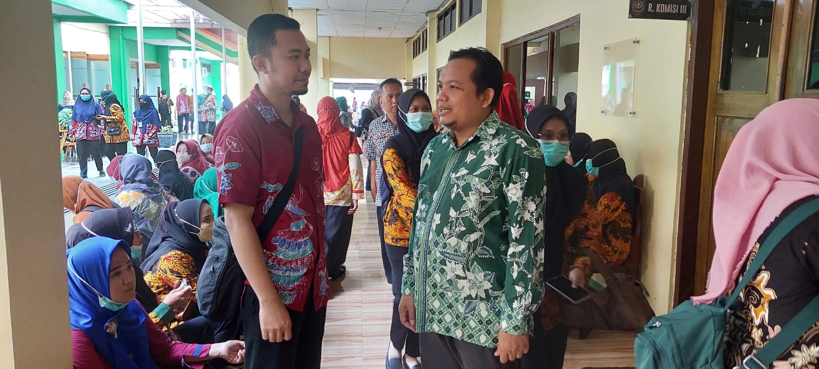 Tuntut Penambahan Kuota PPPK, Ratusan Nakes di Kabupaten Tegal Geruduk Kantor DPRD  