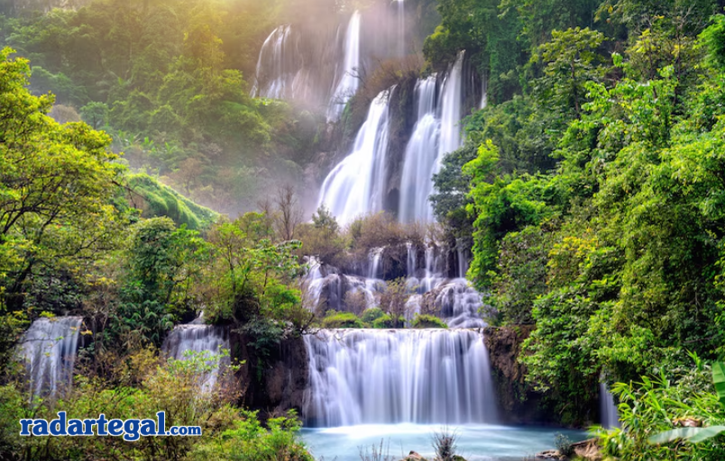 7 Tempat Liburan Anti Mainstream di Jawa Tengah yang Bikin Lupa Balik