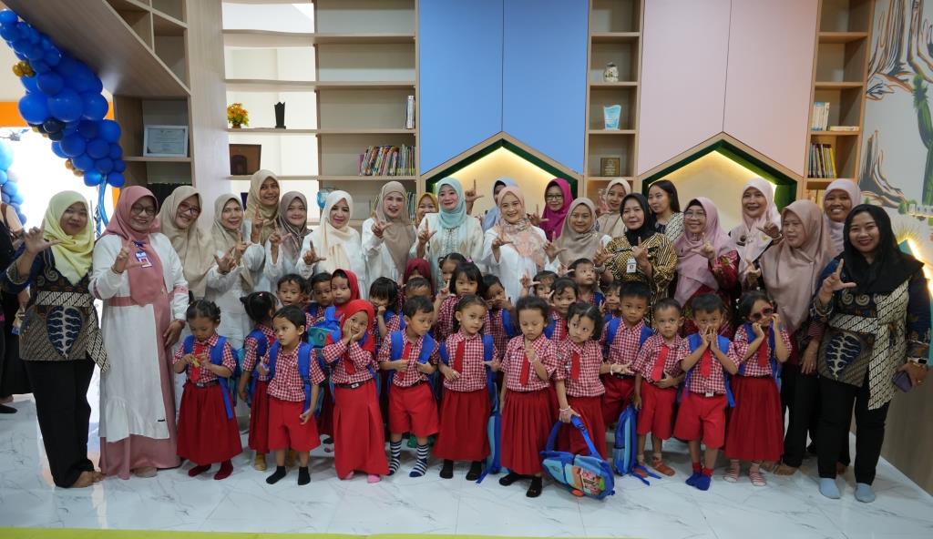 Bunda Literasi Jawa Tengah Puji Fasilitas Ramah Anak Perpusda Soekarno-Hatta