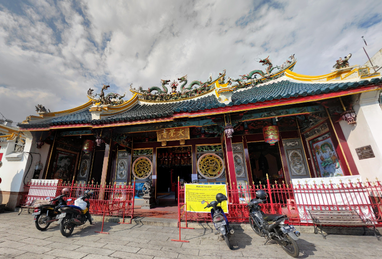 12 Wisata Religi di Semarang yang Wajib Dikunjungi, dari Masjid hingga Klenteng