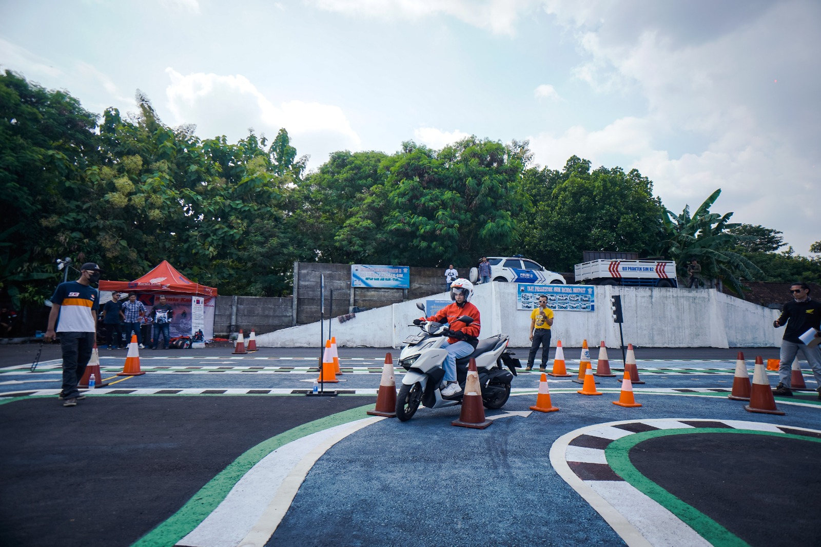 Jelang National Safety Riding Competition 2024, Bikers Honda Community Jateng Geber Latbar #Cari_Aman