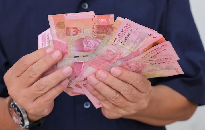 7 Pinjol Tanpa DC Lapangan Bunga Rendah 2025, Bisa Ajukan hingga Rp30 Juta