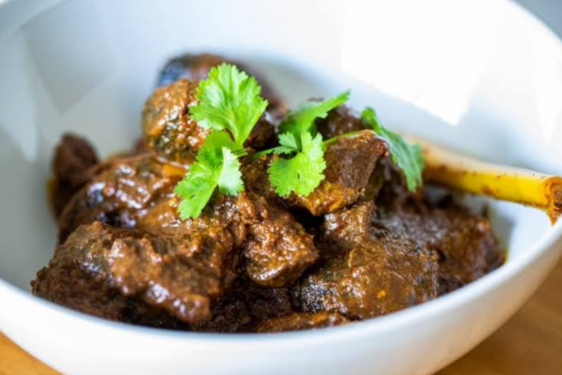 Rawon Paling Enak di Temanggung, Ini 5 Tempat Favorit Warga Lokal!