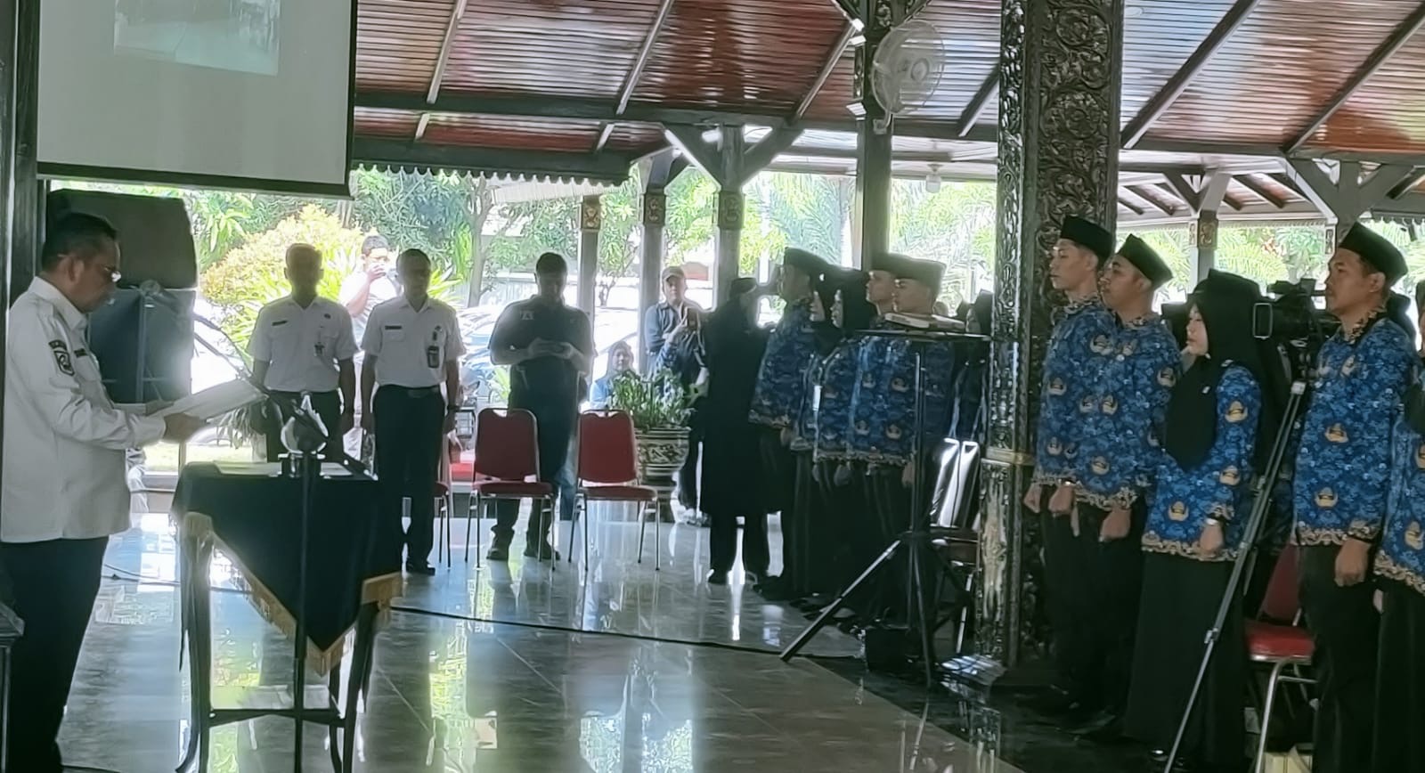 Pemkab Brebes Ambil Sumpah Jabatan 162 PPPK dan 10 PNS