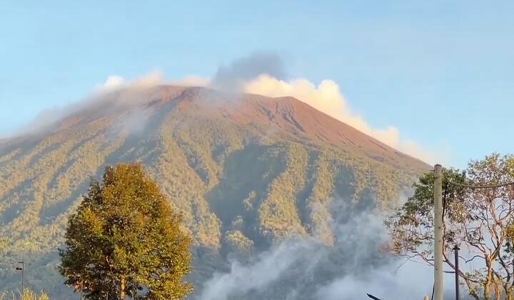 Ketahui Sederet Fakta Unik Gunung Slamet, Benarkah Menjadi  Kunci Pulau Jawa?