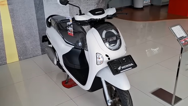 Mau ke Luar Kota Pakai Honda Scoopy? Simak Dulu Penjelasan Ini