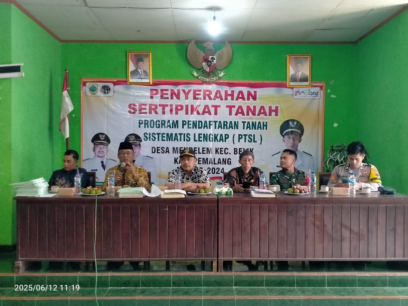 750 Warga Desa Mendelem Pemalang Terima Sertifikat Tanah PTSL