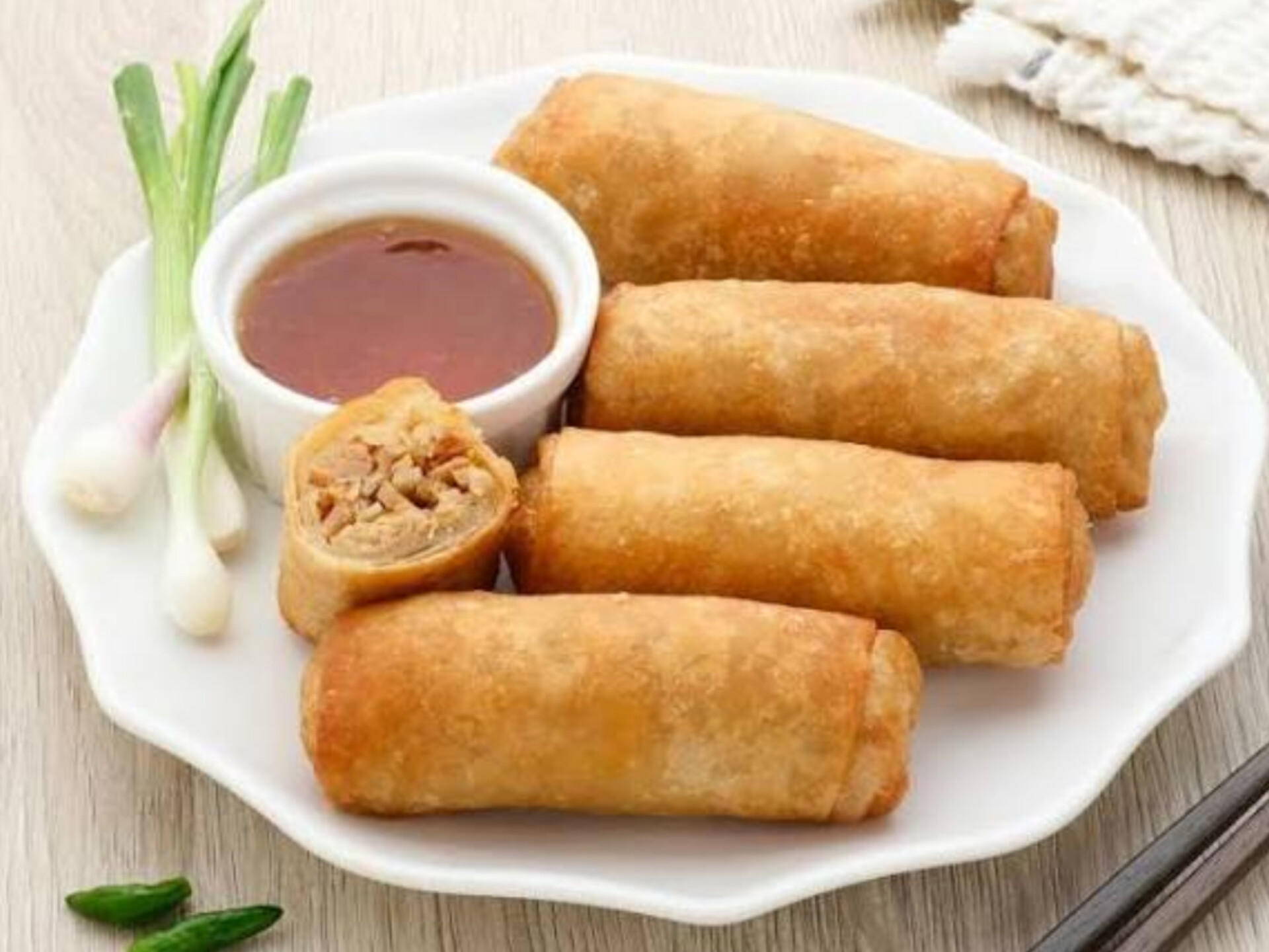 3 Tempat Lumpia Semarang Favorit yang Melegenda dan Bikin Ketagihan