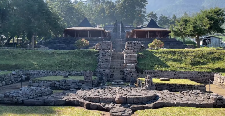 4 Destinasi Alam Sejarah di Solo yang Wajib Dikunjungi