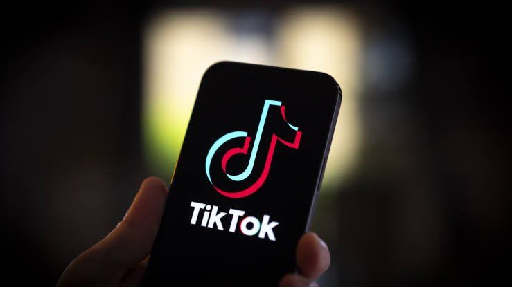 Dampak Signifikan Aplikasi TikTok dalam Mendorong Perubahan Sosial dan Perilaku