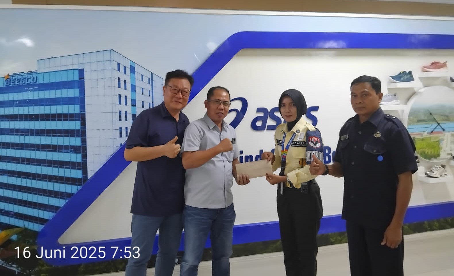 Gagalkan Pencurian di PT Leea Footwear Tegal, Security Dapat Penghargaan 