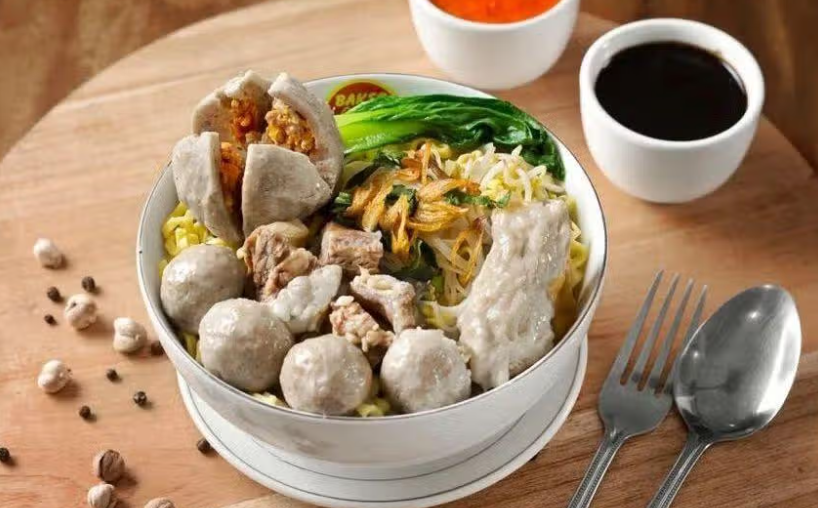 Tempat Makan Bakso Enak di Semarang yang Harganya Masih Terbilang Murah!