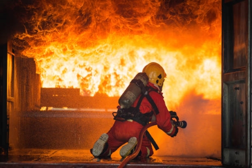 Fire in Pemalang Square: six shophouses engulfed by the Red Rooster