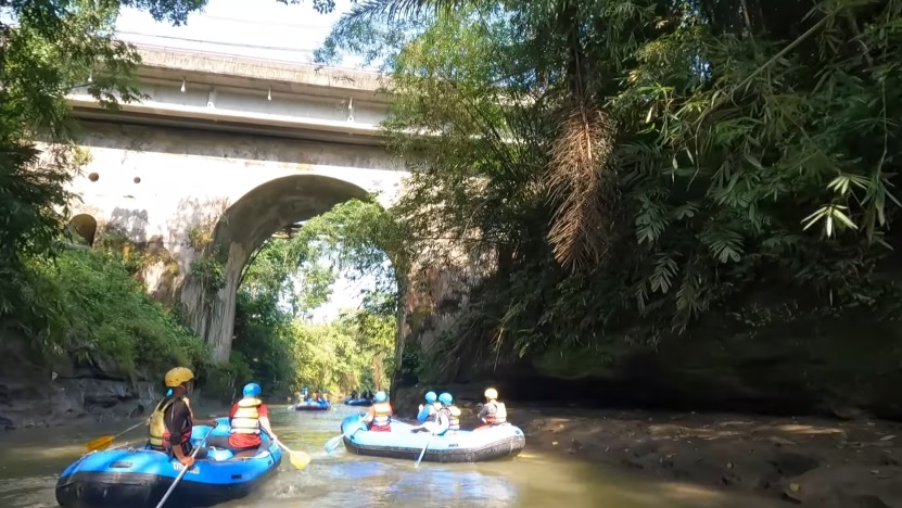 3 Wisata Alam Petualangan di Magelang Terbaik Buat Uji Adrenalinmu