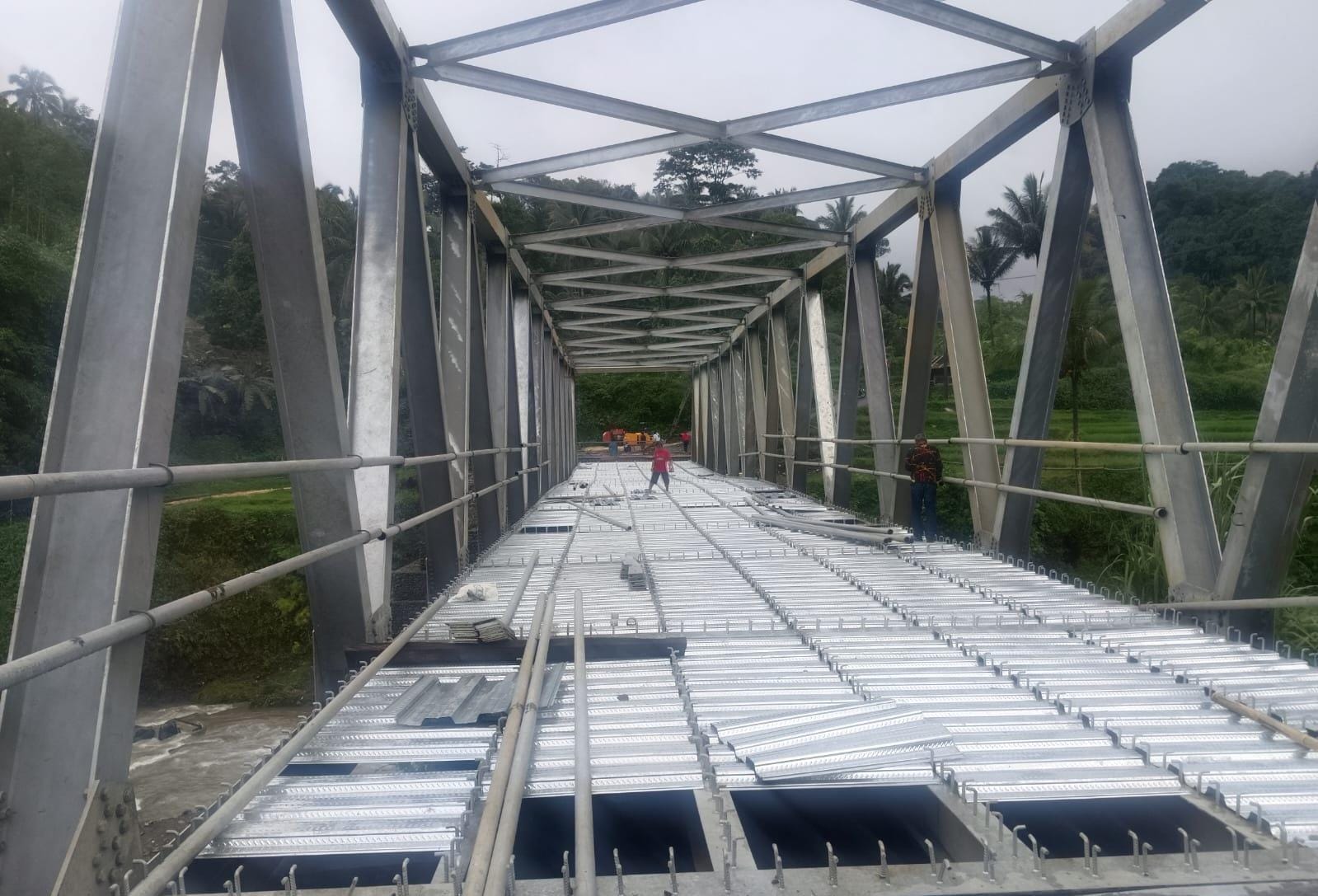 Jembatan Darurat Sungai Erang Tegal Hanyut, Ribuan Warga Terancam Terisolir  