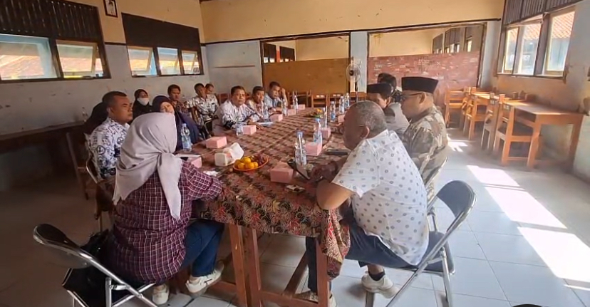 Calon Siswa di Brebes Tak Lolos SPMB Jalur Zonasi, Ini Respon Dindikpora