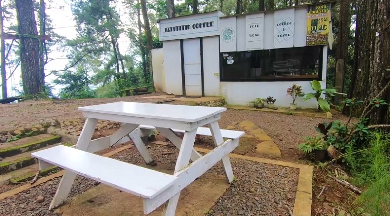 4 Tempat Nongki Anak Muda di Batang Selain Cafe, Murah dan Nyaman