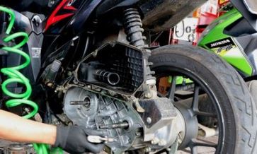 5 Tanda Motor Harus Segera Pergi Ke Bengkel untuk Servis Besar, Jangan Disepelekan!