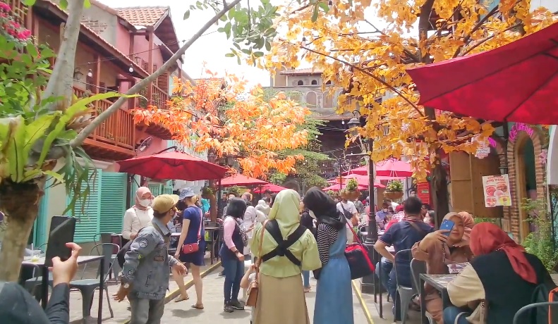 5 Spot Foto Terunik di Kota Lama Semarang, khas Ala Vintage yang Klasik