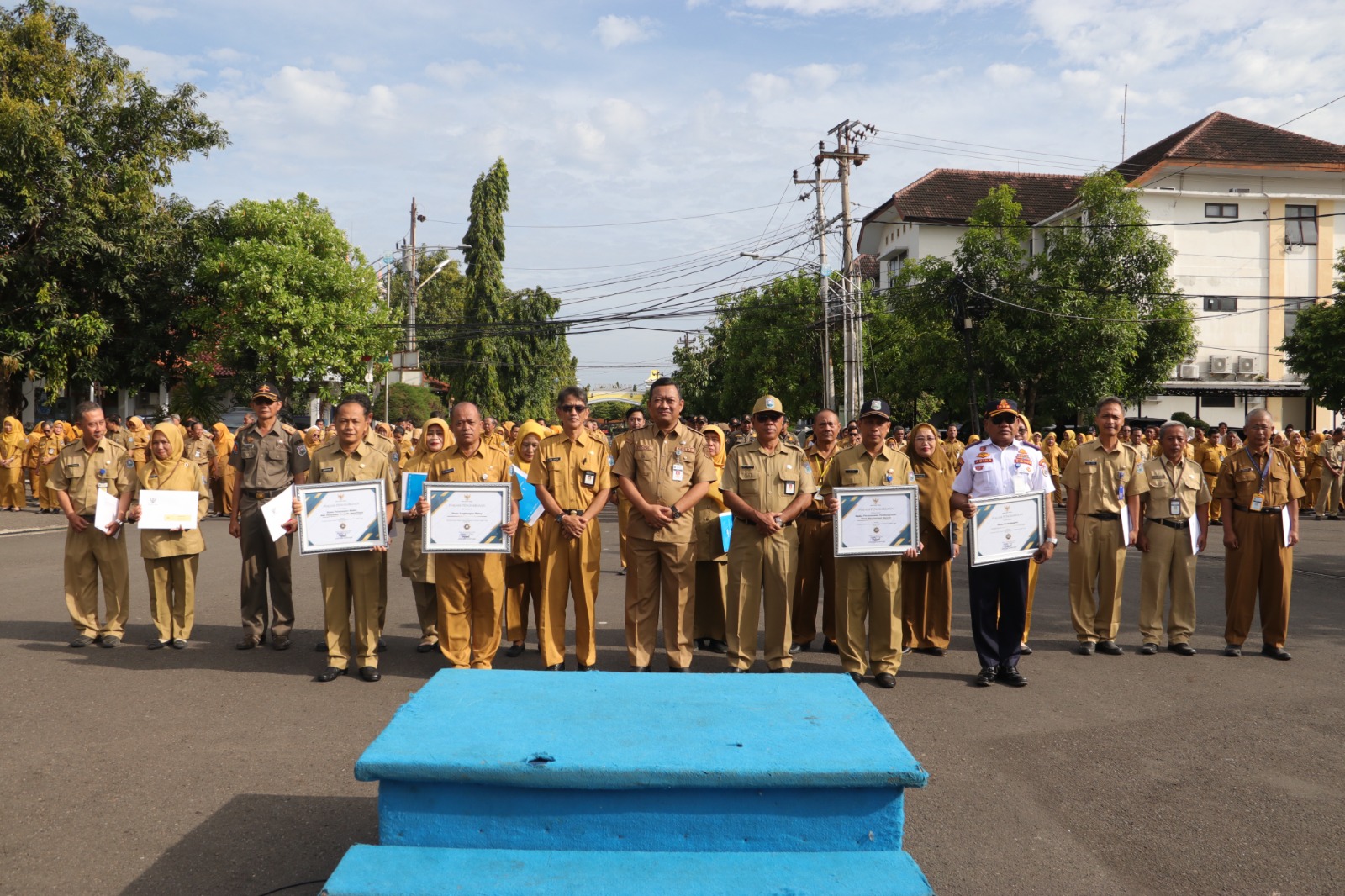 Penghujung 2025, Tujuh ASN di Tegal Terima SK Pensiun