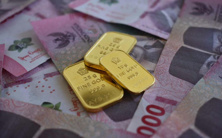 Tips Ampuh Menentukan Waktu Terbaik Beli Emas Antam di 2025, Jangan Asal Beli!