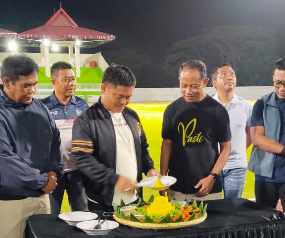 Revitalisasi Selesai, GOR Trisanja Slawi Kembali Diresmikan Bupati Tegal 
