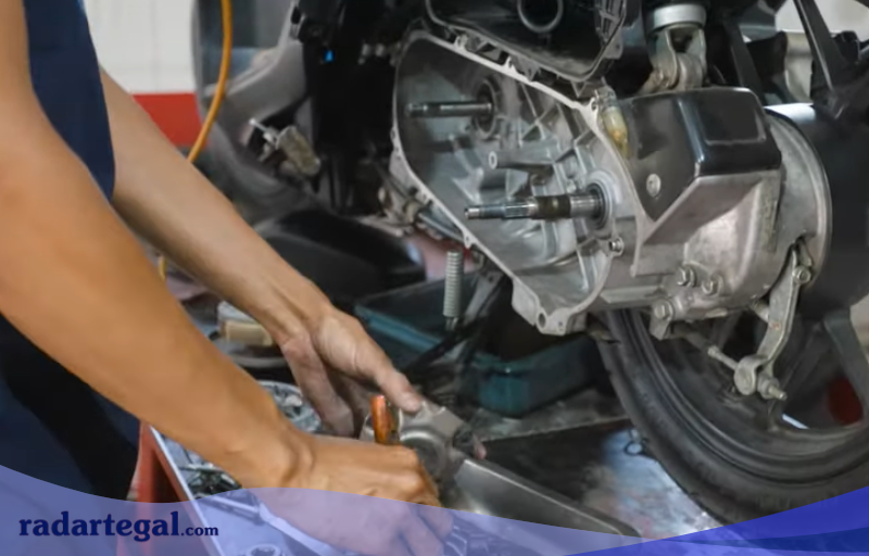 Hindari dan Jangan Lakukan, 9 Kesalahan Perawatan Motor Honda yang Bikin Mesin Cepat Rusak
