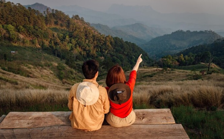 6 Tempat Wisata Terkenal yang Mitosnya Bisa Bikin Putus Cinta