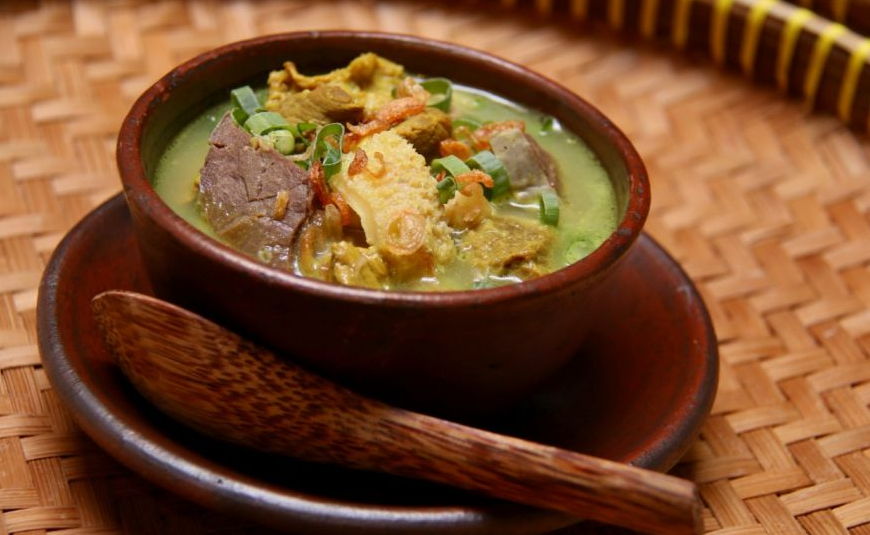 Hati-Hati Ketagihan! Berikut 4 Rekomendasi Tempat Makan Empal Gentong di Purwokerto