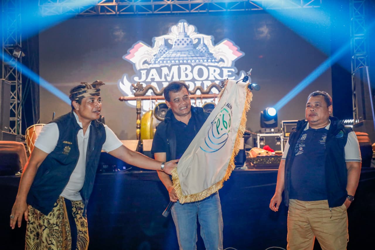 Dinobatkan Jadi Bapak Komite Pecinta Alam Indonesia, Ahmad Luthfi: Jateng Ijo Royo-royo 