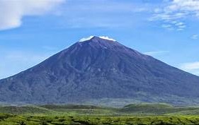 7 Mitos Gunung Kerinci, Larangan Jam 12? Apa Maksudnya