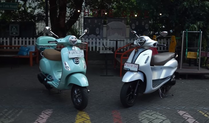 Adu Mekanik! Yamaha Grand Filano VS Vespa LX 125, Lebih Canggih Mana?