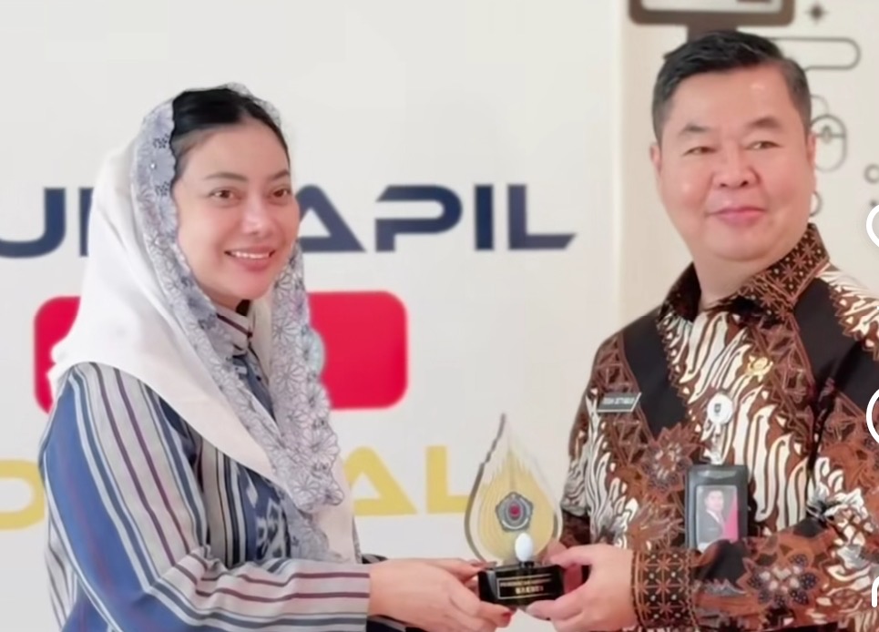 Bahas Optimalisasi Adminduk, Bupati Mitha Temui Dirjen Dukcapil Kemendagri RI