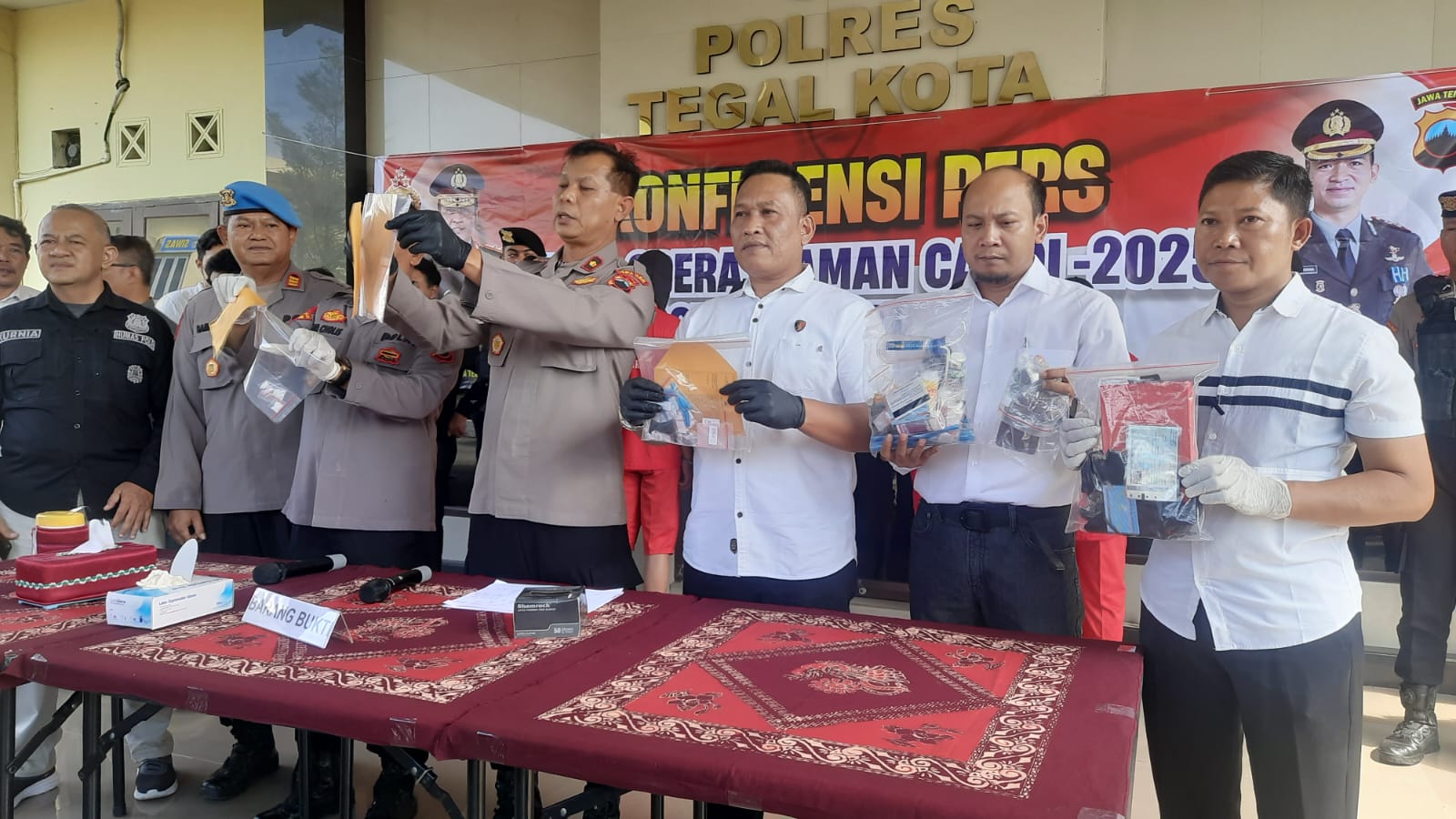 Simpan 17 Paket Narkoba Sejoli di Tegal Diamankan Polisi