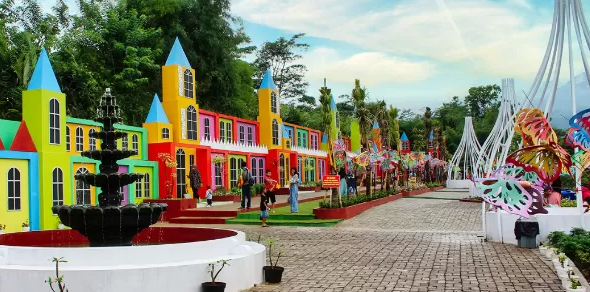 5 Rekomendasi Tempat Piknik Keluarga di Batang yang Mengasyikan!